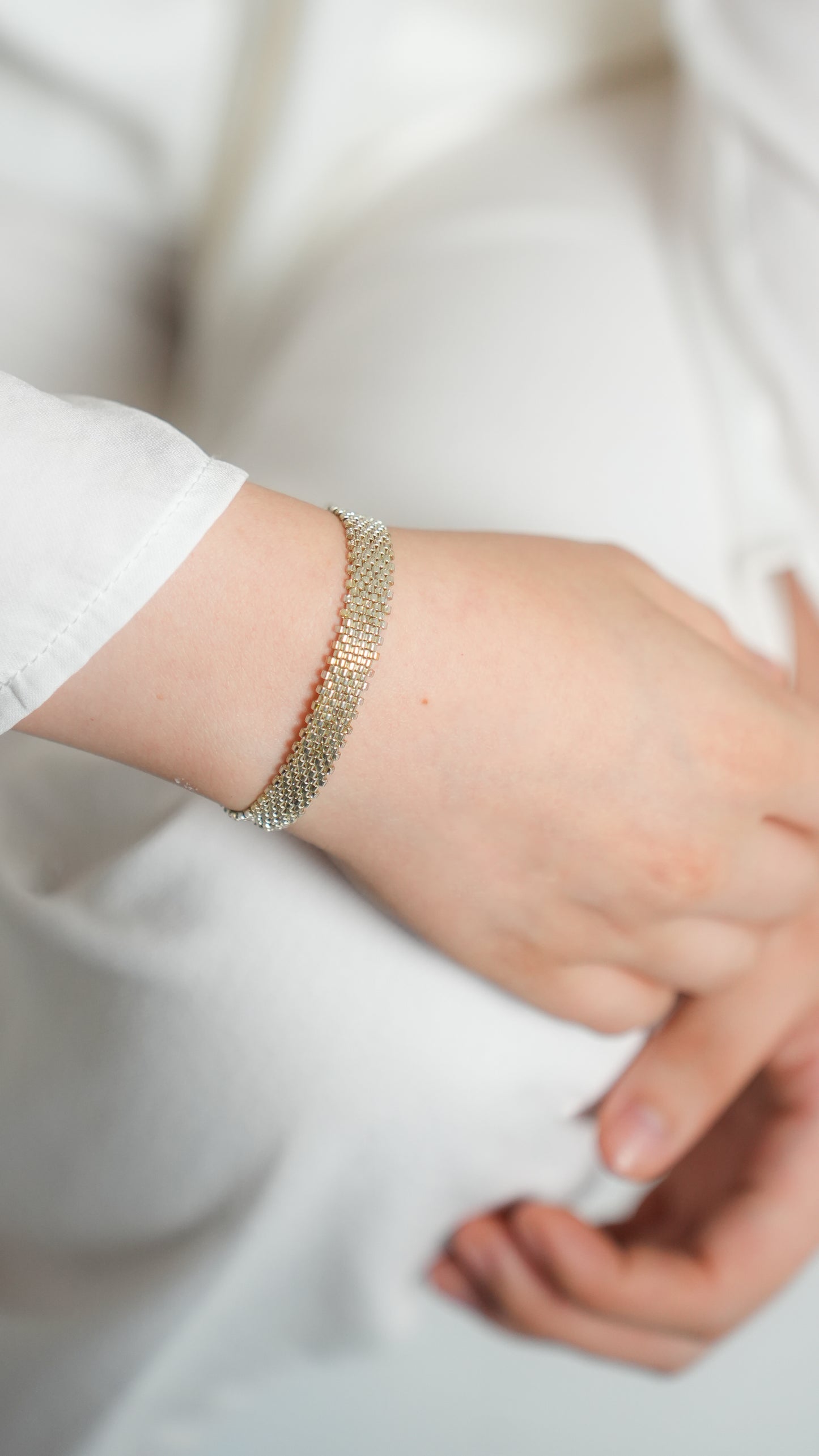 Pulsera Miyuki chica plata