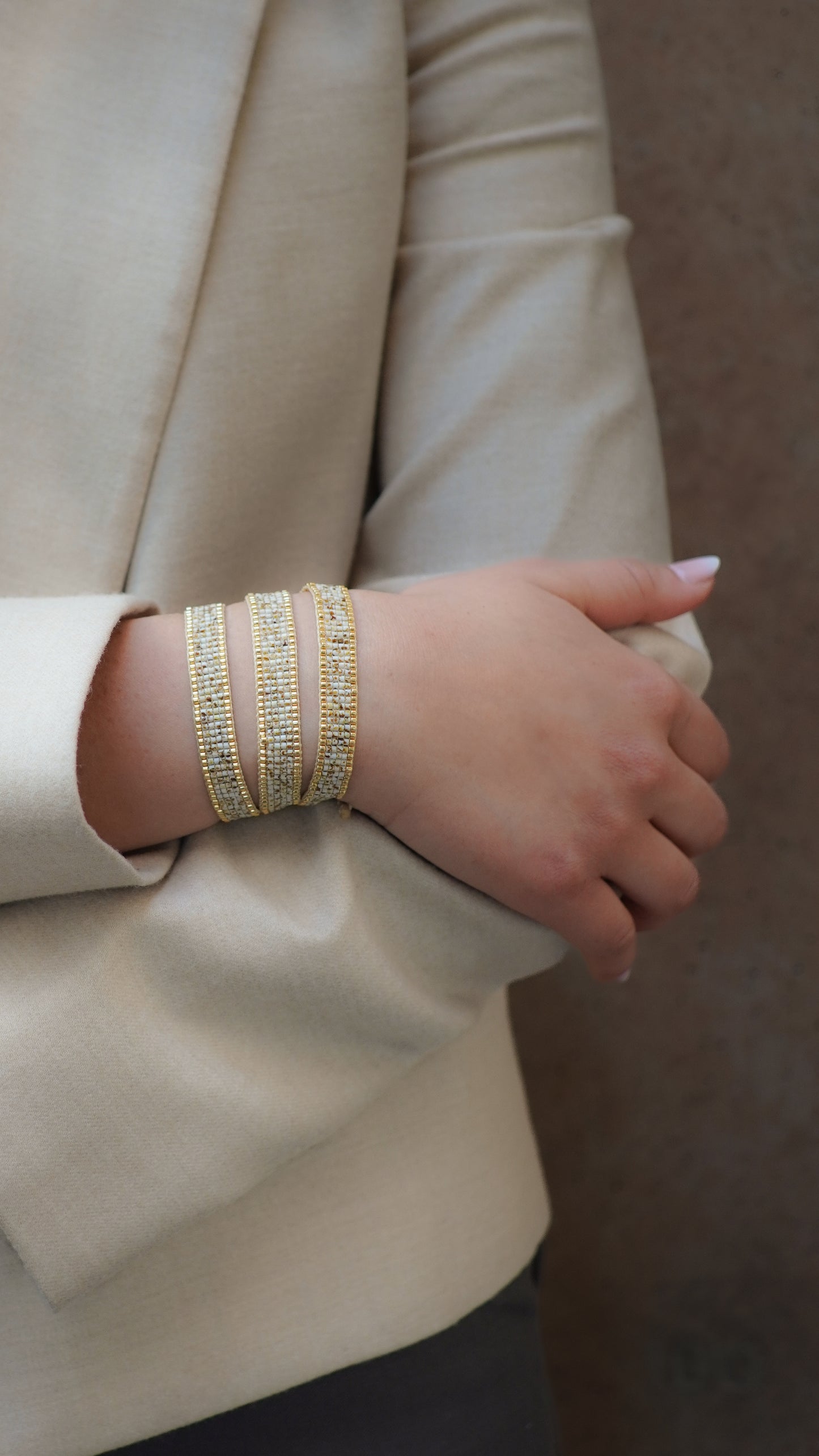 Pulsera Picasso Arena linea dorada