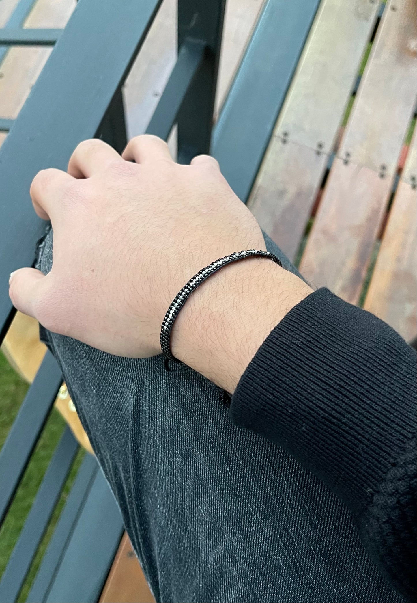 Pulsera Miyuki Caballero Negro gris plata