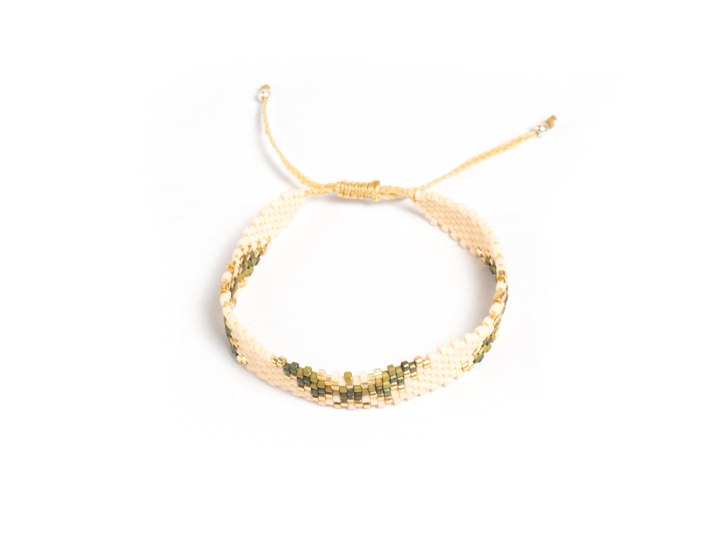 Pulsera Miyuki chica beige media luna verde