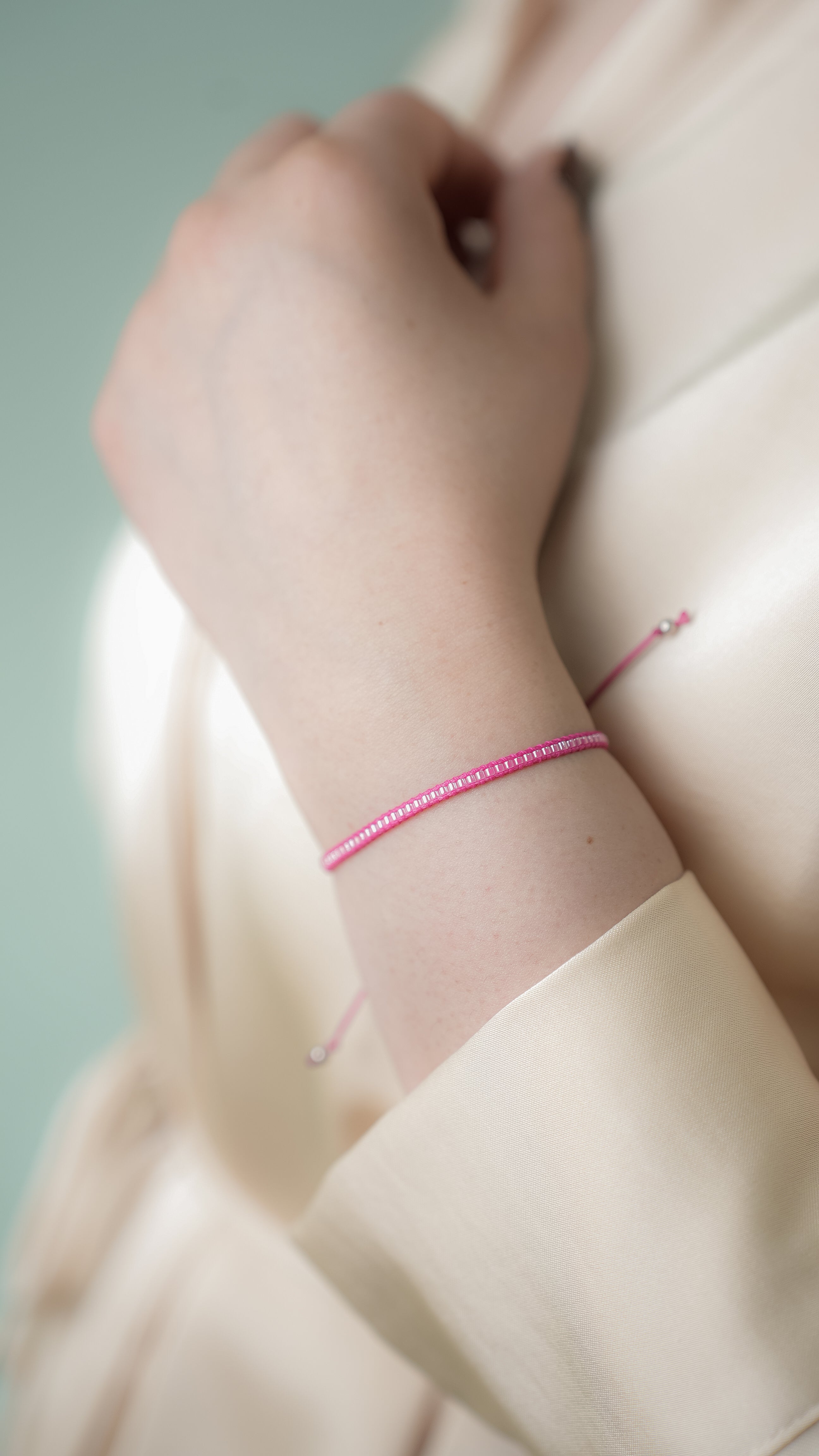 Pulsera Miyuki linea sencilla rosa