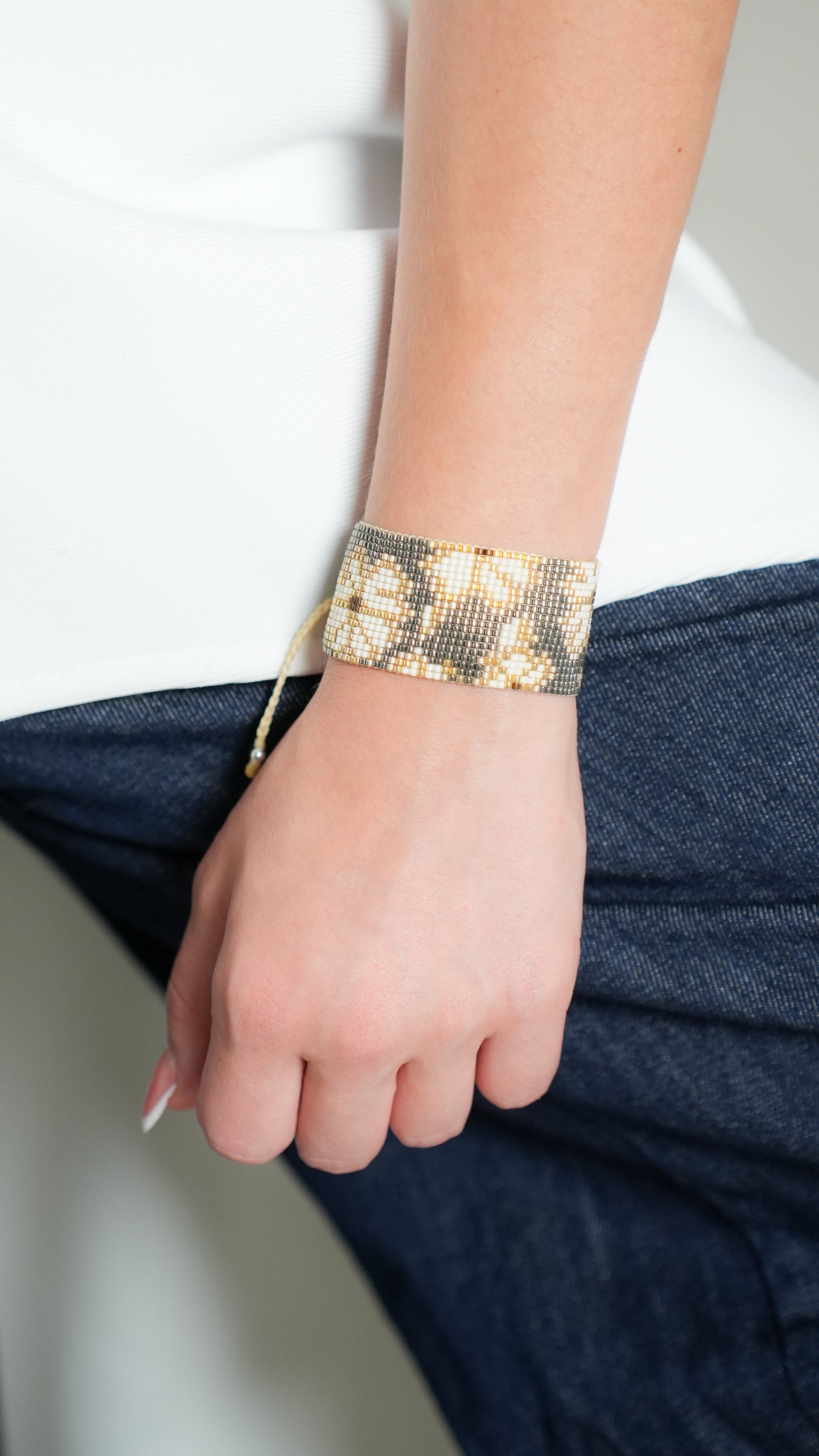 Brazalete Miyuki flowers luxe