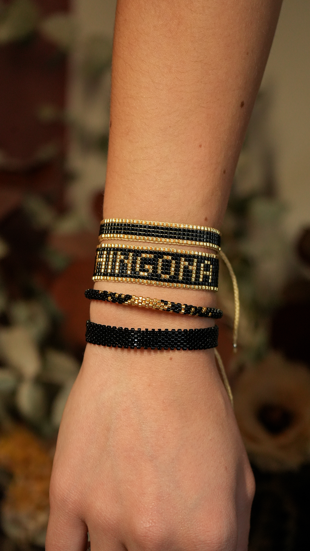 Set CHINGONA negro con dorado