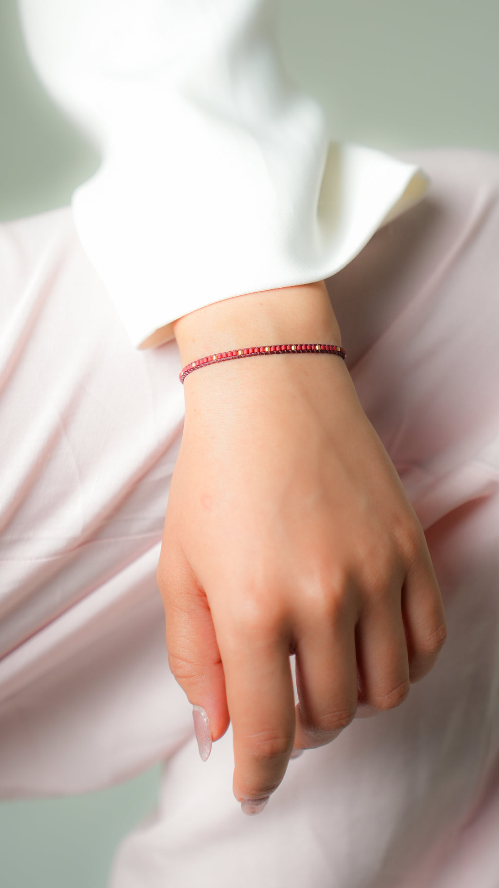 Pulsera Miyuki LINEA SENCILLA tinto oro