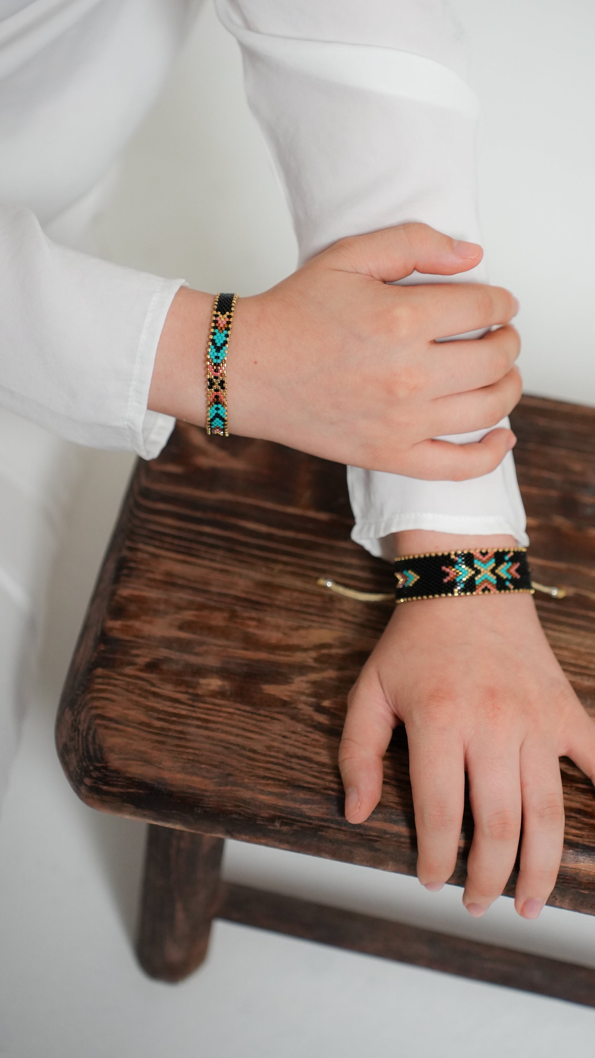 Pulsera Miyuki grande grecas turquesa rosa