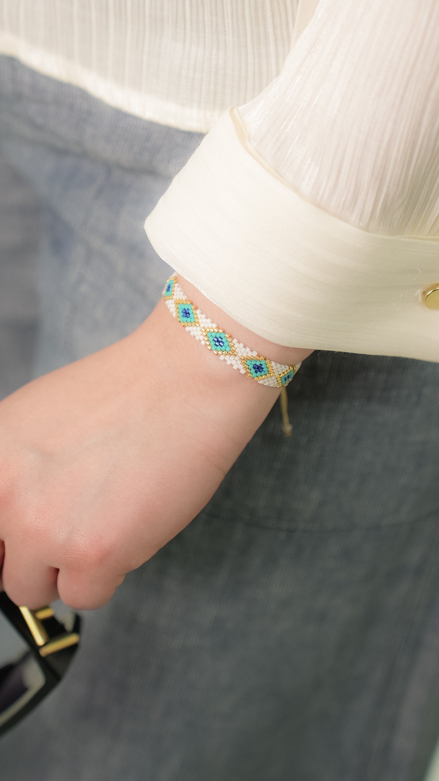 Pulsera Miyuki chica blanca rombos turquesa