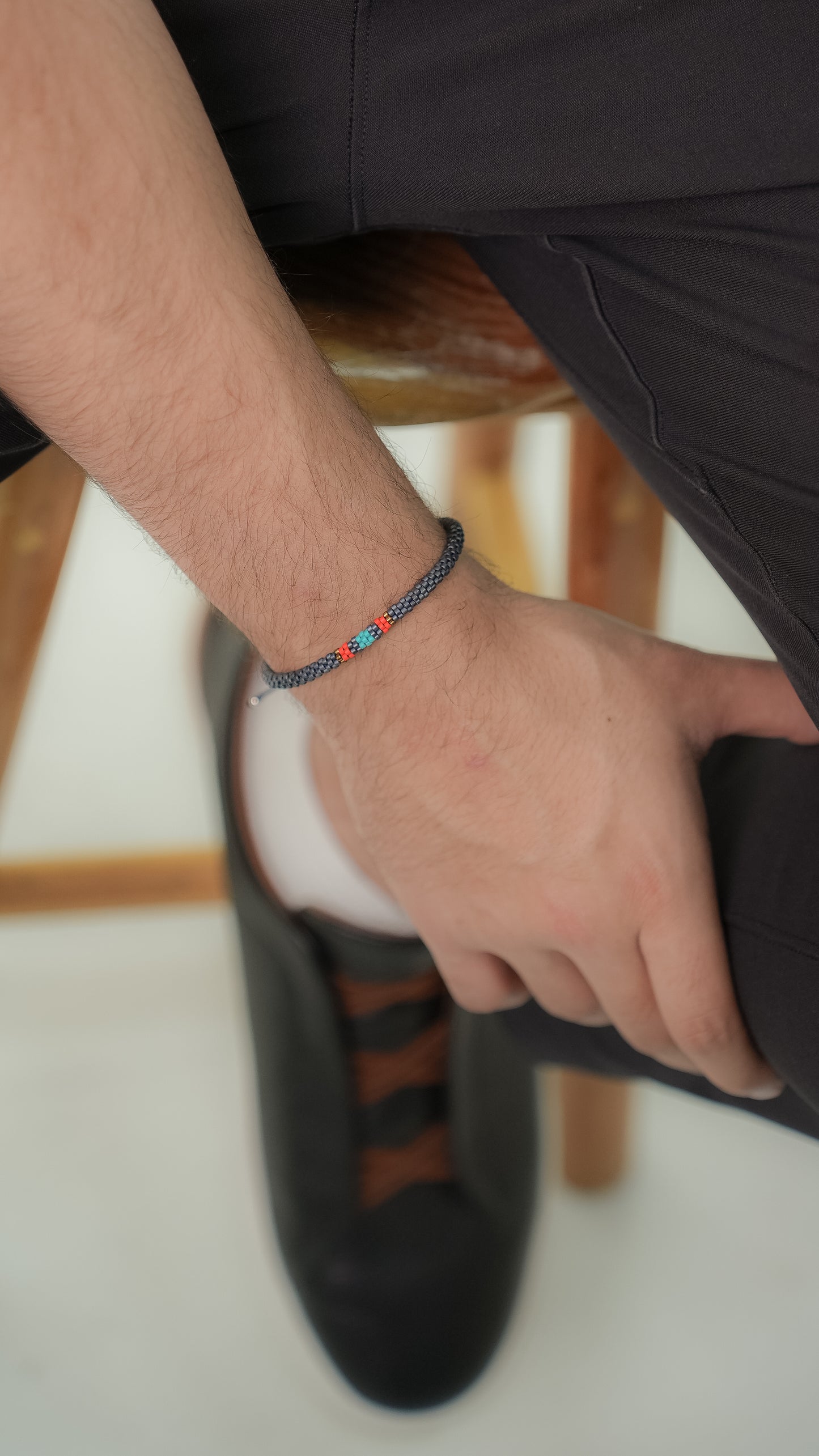 Pulsera Miyuki Caballero redonda oxford centro turquesa rojo ocre