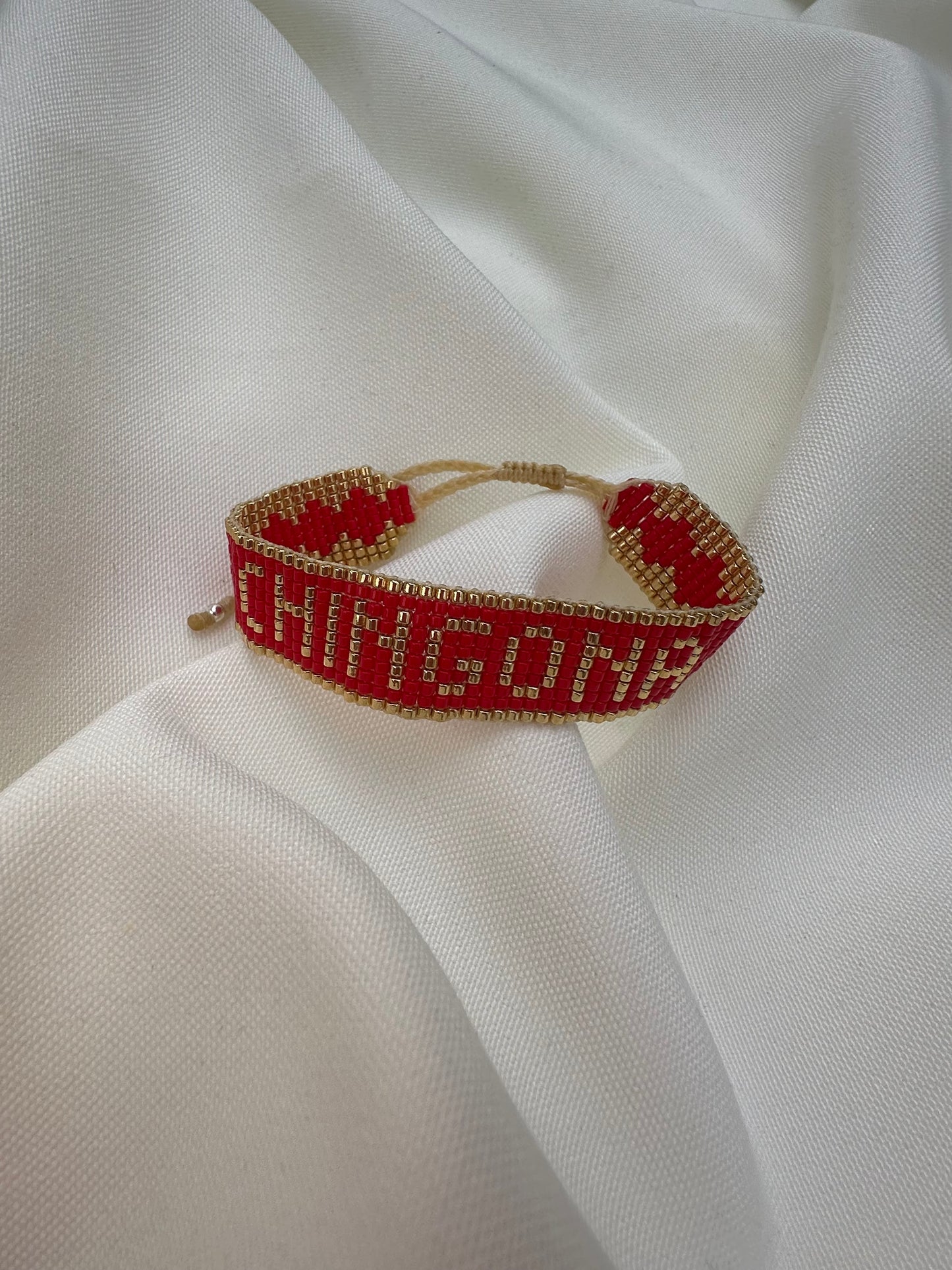 Brazalete CHINGONA rojo y dorado