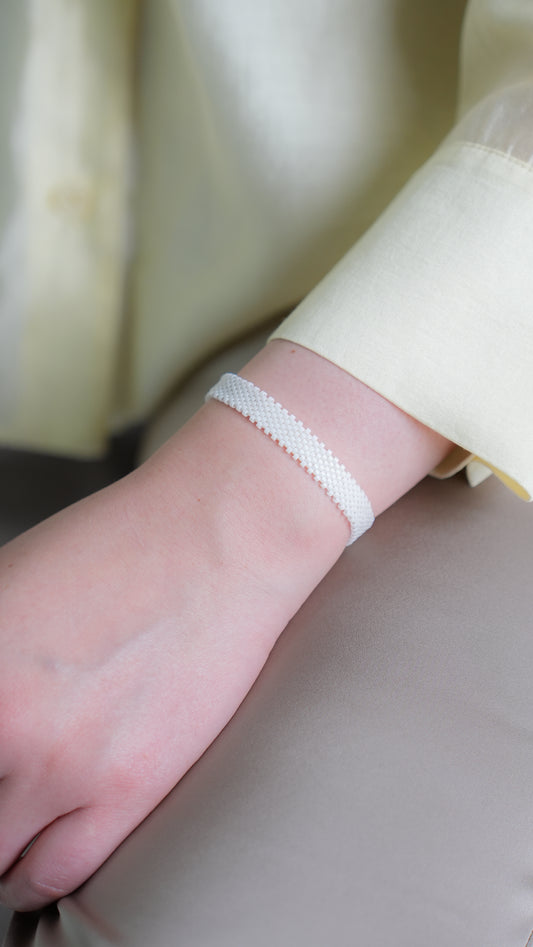 Pulsera Miyuki chica blanca