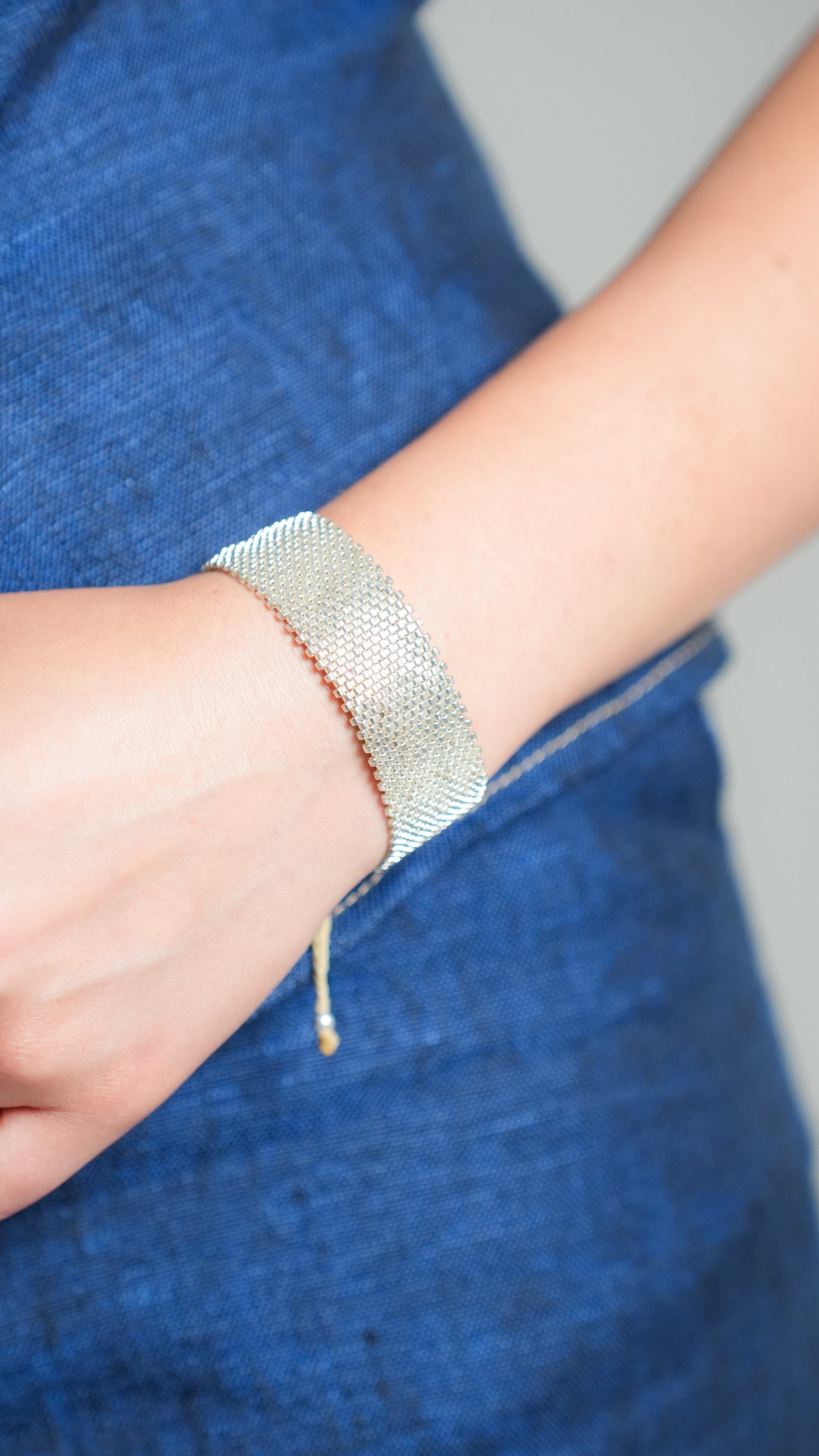 Pulsera Miyuki grande plata