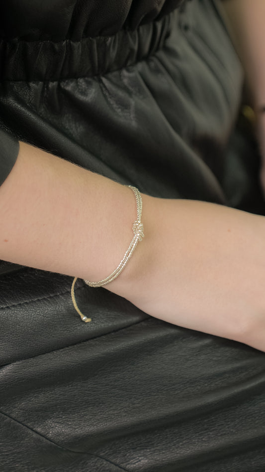 Pulsera MIYUKI nudo Plata