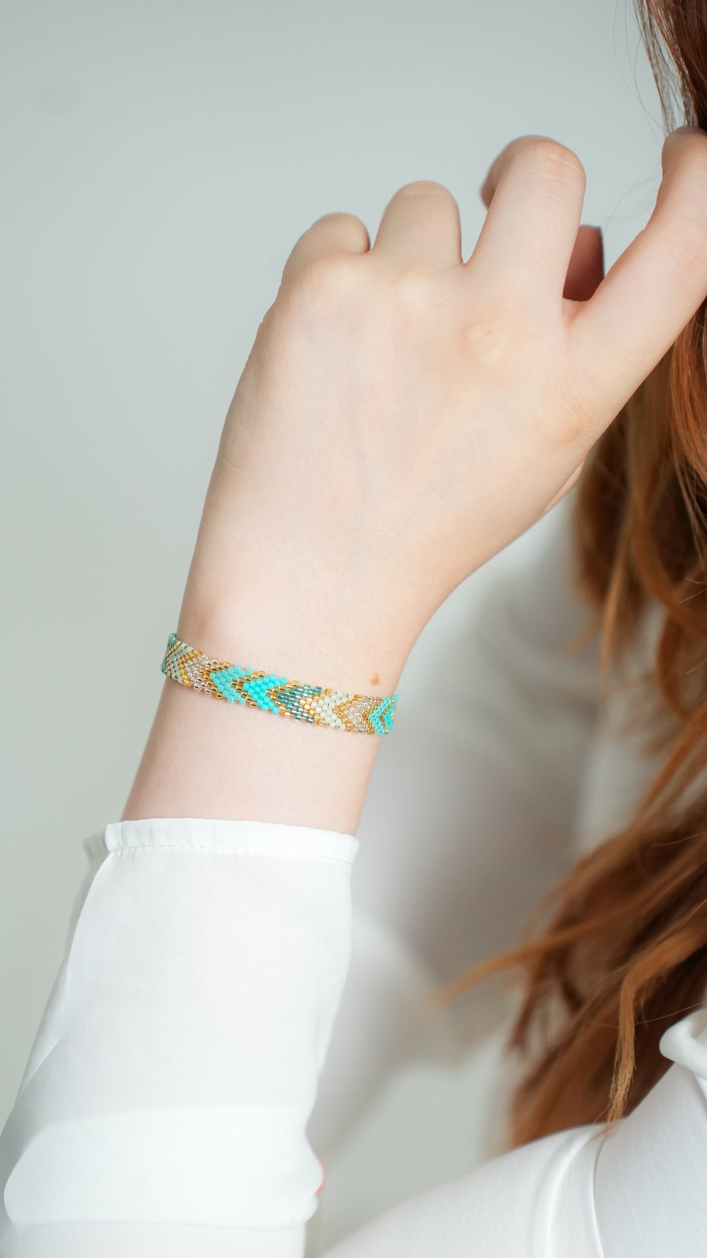 Pulsera Miyuki chica flecha verde aqua turquesa y plata