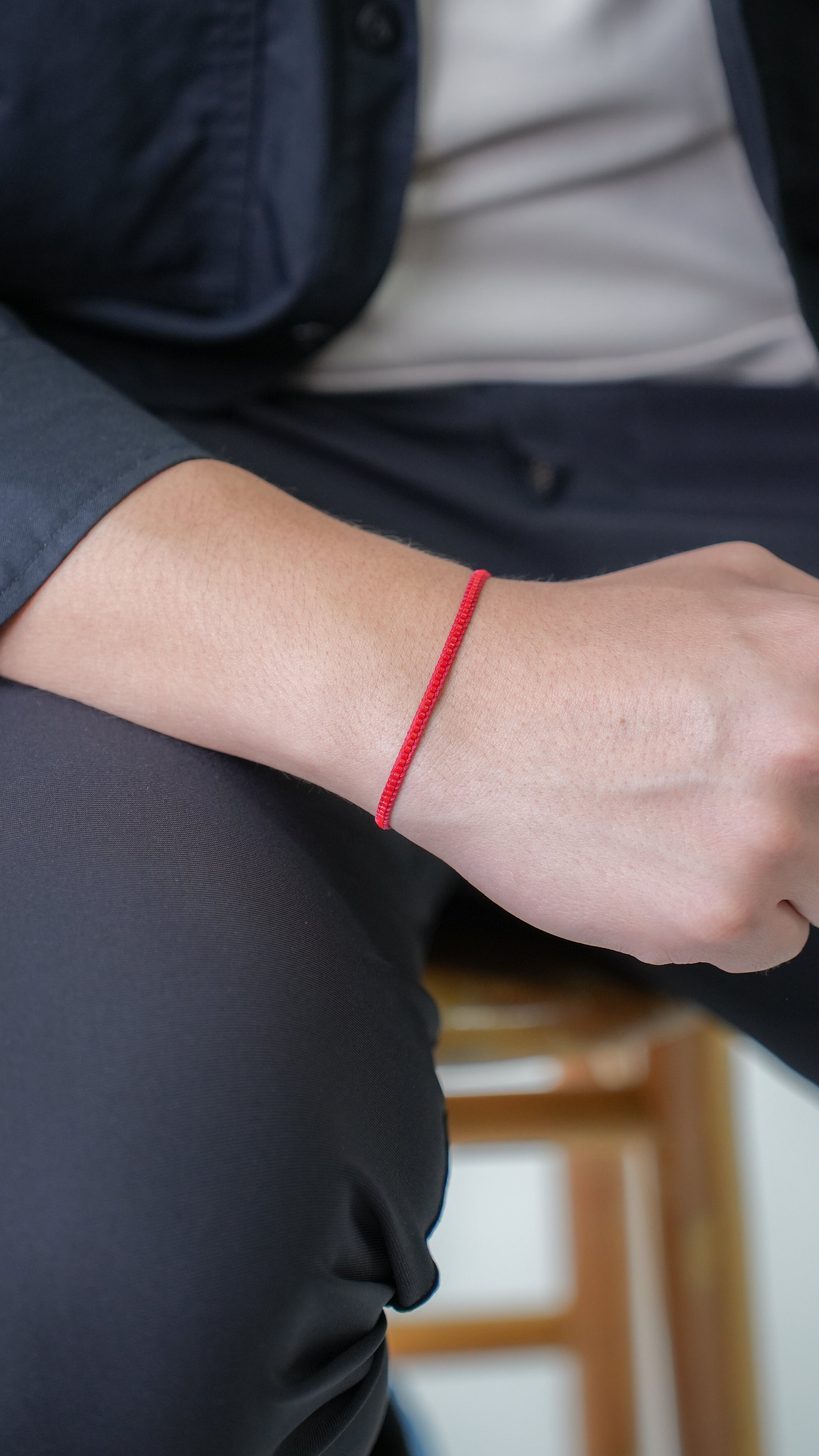 Pulsera Miyuki linea sencilla roja