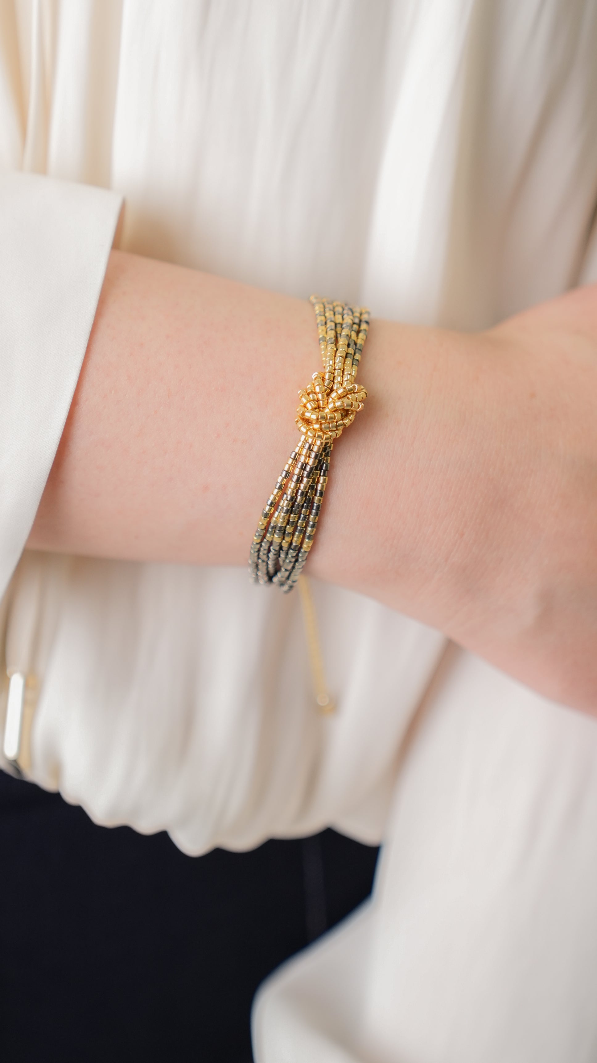 NUDO GRANDE OXFORD CON DORADO