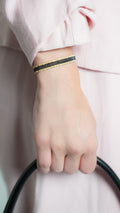 Pulsera Miyuki chica negro orilla dorado